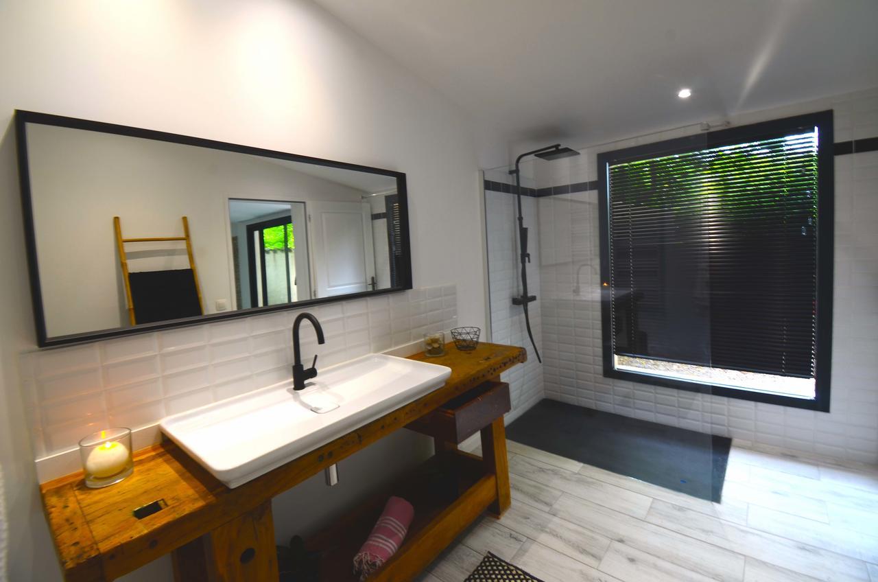 Domaine Shambala - Maison D'Hote En Provence - Piscine Chauffee Velaux ภายนอก รูปภาพ